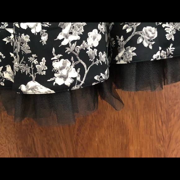 Betsey Johnson strapless petticoat dress, size 2 - Picture 5 of 6